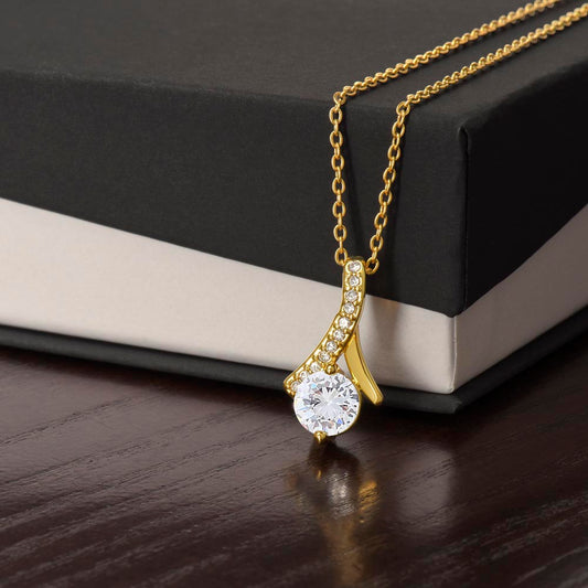 Alluring Beauty Necklace – She'll Think You Finally Grew Taste